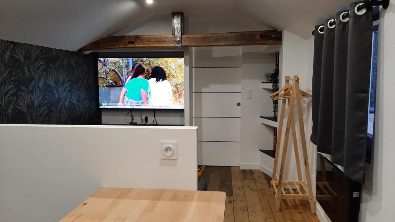 Studio Chaleureux En Hyper Centre Charleville-Mezieres Luaran gambar