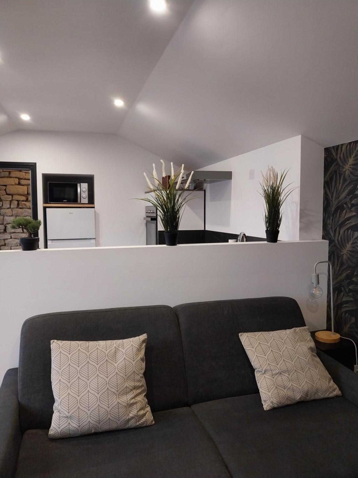 Studio Chaleureux En Hyper Centre Charleville-Mezieres Luaran gambar